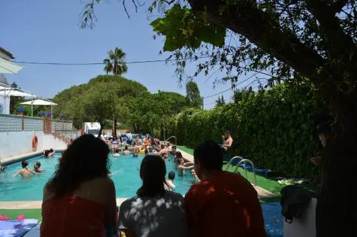 Hotel Santa María del Trabajo, 塞罗穆里亚诺 — 照片 1