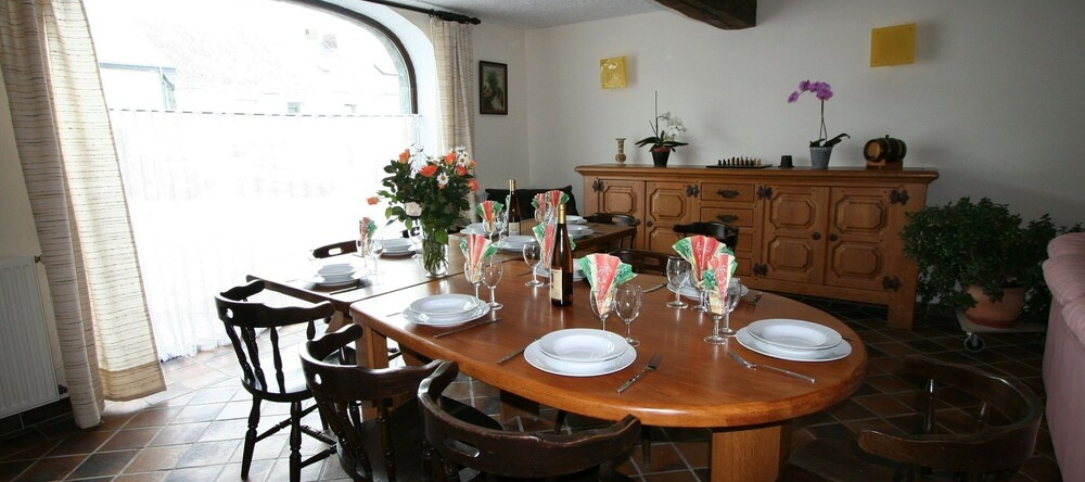Charming Country Cottage in Winenne with Garden, 博伦 — 照片 1