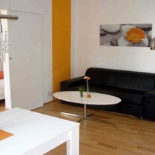 Feel at Home Apartment, Modling — photo 4
