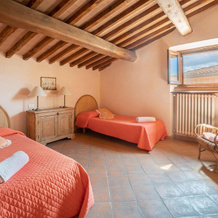 Lorenzo, Todi — photo 2
