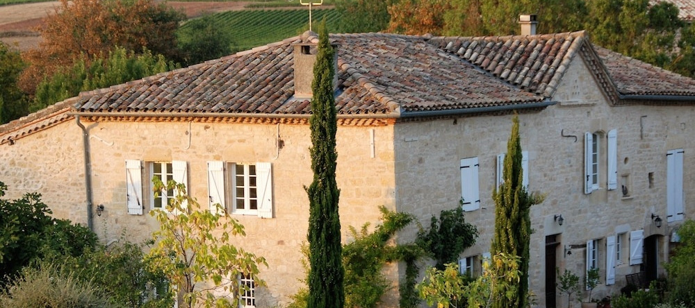 GÃ®te Le Syrah with swimming pool in a 250 year-old winery, Fayssac — photo 1