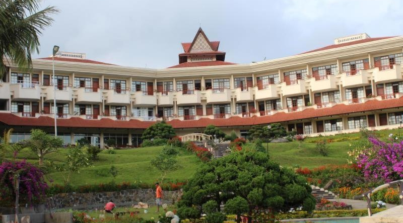 Sinabung Hills Resort, 贝拉斯特吉 — 照片 1
