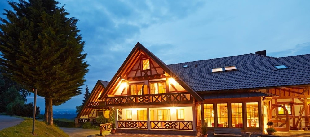 Hotel-Restaurant "Im Spinnerhof", Засбахвальден — фото 1