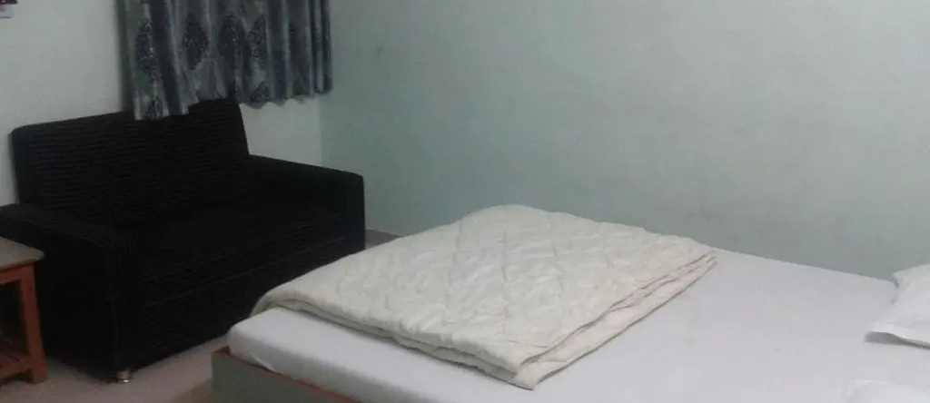 Hotel Royal Residency, Mahesana — photo 1