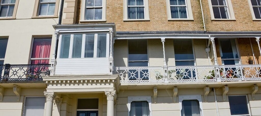 Beach View Apartment, Worthing — photo 1