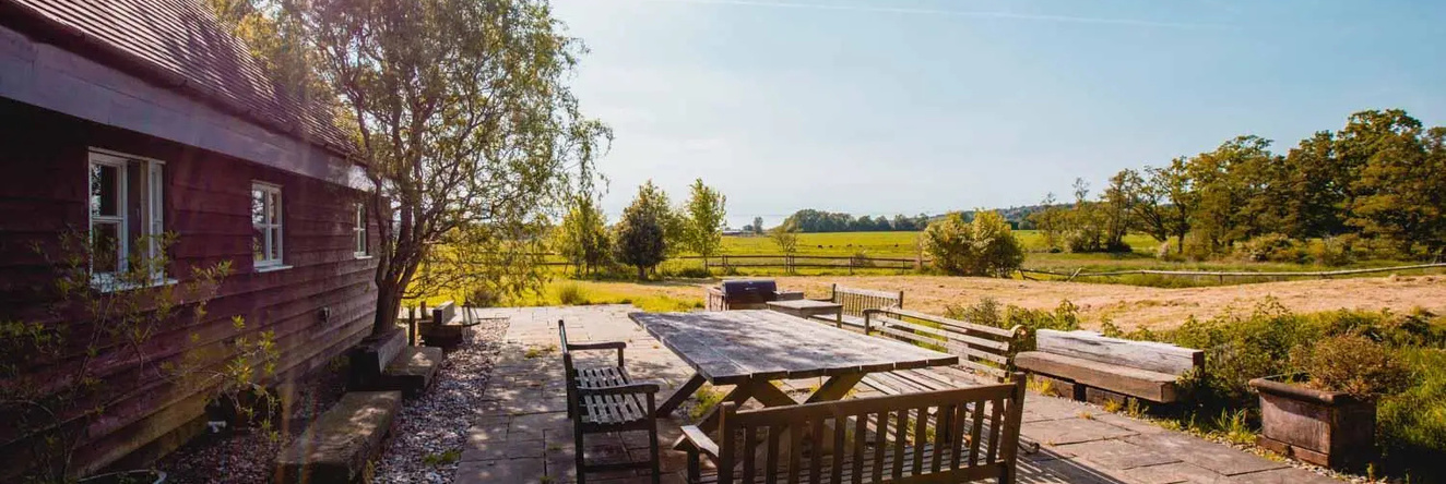 House On The Brooks South Downs West Sussex Sleeps 14, Колдуолтем — фото 1