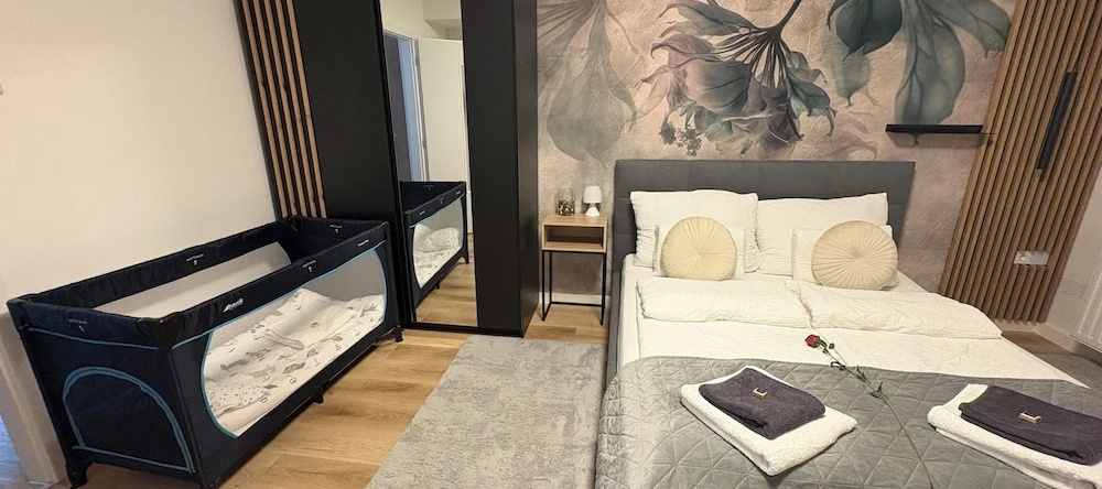 Z8 Premium Apartman, Kaposvar — photo 1