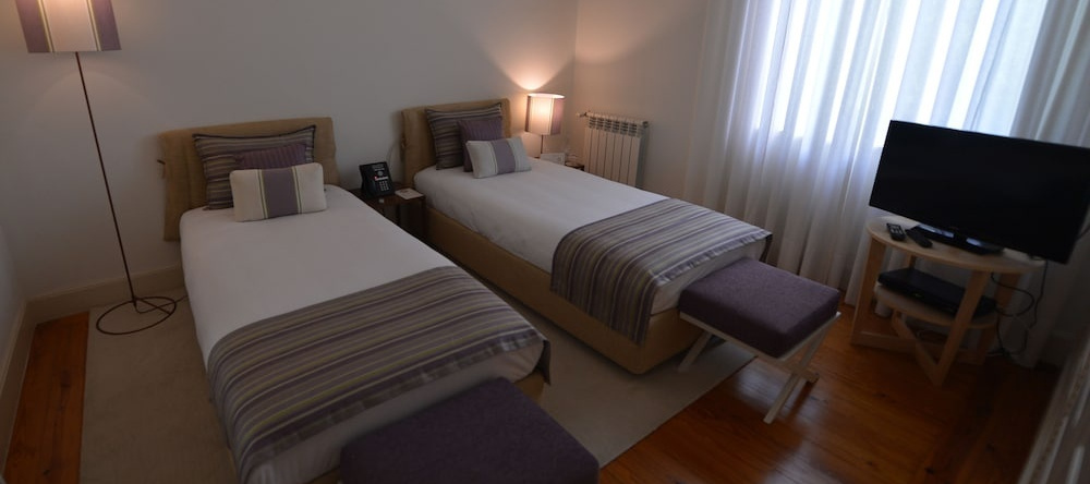 Baiona Guesthouse, Санту-Тиршу — фото 1