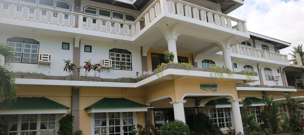 AMCO Beach Resort, Lodging, Restaurant & Recreational Center, 巴莱尔 — 照片 1