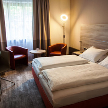 Hotel Kastanienhof, Эрдинг — фото 4