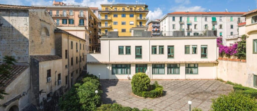 Le 8 Campane 2, Салерно — фото 1