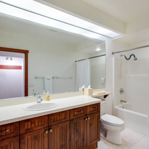Mt. Baker Lodging Ensuite 15 (Sleeps 6), Maple Falls — photo 4