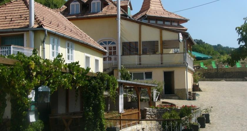 Öreghegy Hotel Wellness Panzió és Turistaszálló, Sumeg — photo 1