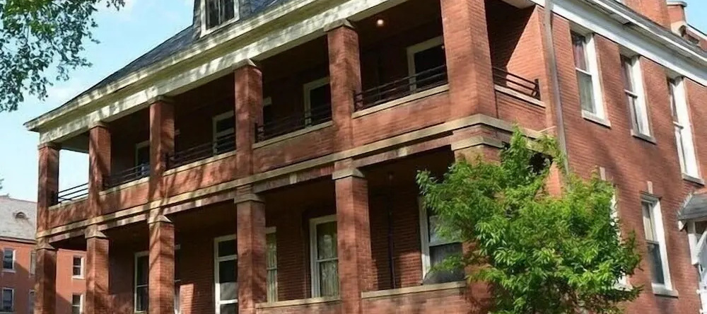 Arcadia Academy, 艾恩顿 — 照片 1