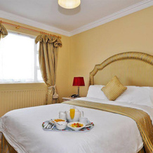 Longford Arms Hotel, Лонгфорд — фото 3