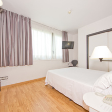 Aparthotel Atenea Valles, 格拉诺列尔斯 — 照片 5