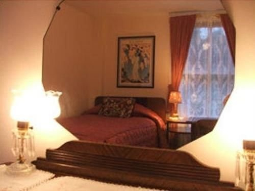 A Place Inn Time, Эдинборо — фото 1