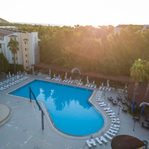 Armas Kaplan Paradise Resort, 泰基罗瓦 — 照片 4