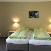 Bed & Breakfast Oasee, 拉珀斯维尔-约纳 — 照片 2