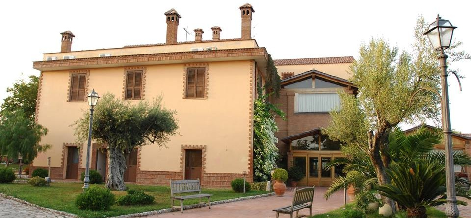 Tenuta Sciacca, 法尔恰诺德尔马西科 — 照片 1