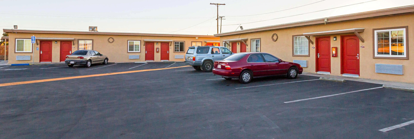 Motel 6 on Maple, Hesperia — photo 1