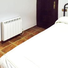 House With 2 Bedrooms in Setenil de las Bodegas, With Wonderful Mounta, Setenil de las Bodegas — photo 5