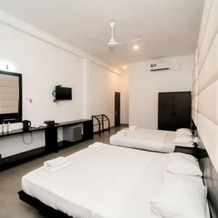 Lagoon Paradise Beach Resort, 马拉科利亚 — 照片 4