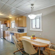 Hilltop Hideout w/ Sweeping Birch Bay Views, 布兰 — 照片 5