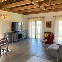 Derevyanniy Dom In France Private house, 蒙卡雷 — 照片 4