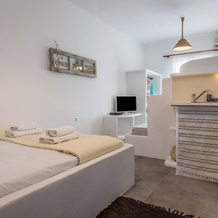 Faros Apartments, 帕拉斯波罗斯 — 照片 2
