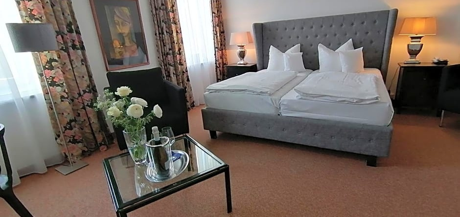 Hotel Wendelstein, Rosenheim — photo 1