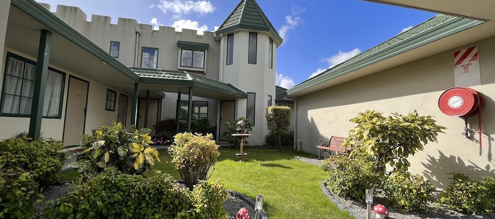 Camelot Motor Lodge, 北帕默斯顿 — 照片 1