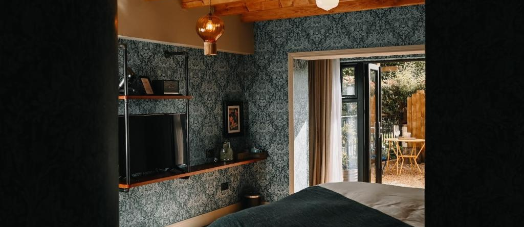 The Rabbit Hotel & Retreat, Ballyclare — photo 1