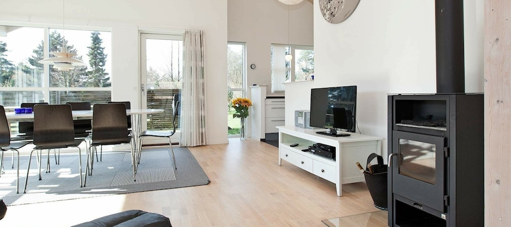 Superb Holiday Home in Gedser Denmark With Spa, 法尔斯特 — 照片 1