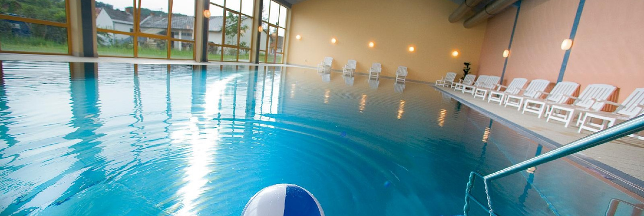 JUFA Hotel Vulkanland Sport- Resort, 格纳斯 — 照片 1