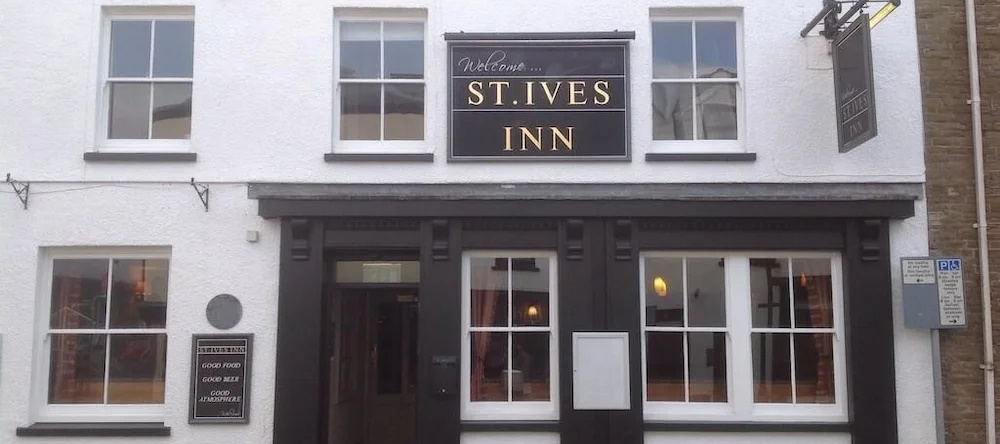 St Ives, Neath — photo 1