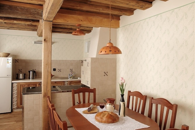Vineyard Cottage Škatlar 2, Ново Место — фото 1