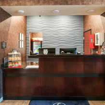 Cobblestone Hotel & Suites - Appleton International Airport, 阿普尔顿 — 照片 2