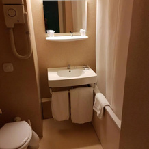Hotel Restaurant La Tour Romaine, 施韦古斯-叙尔-莫代尔 — 照片 4