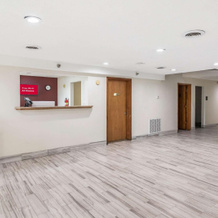 Red Roof Inn Cadiz, 加的斯 — 照片 2
