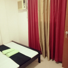 Av7 Guest House, Корон — фото 3