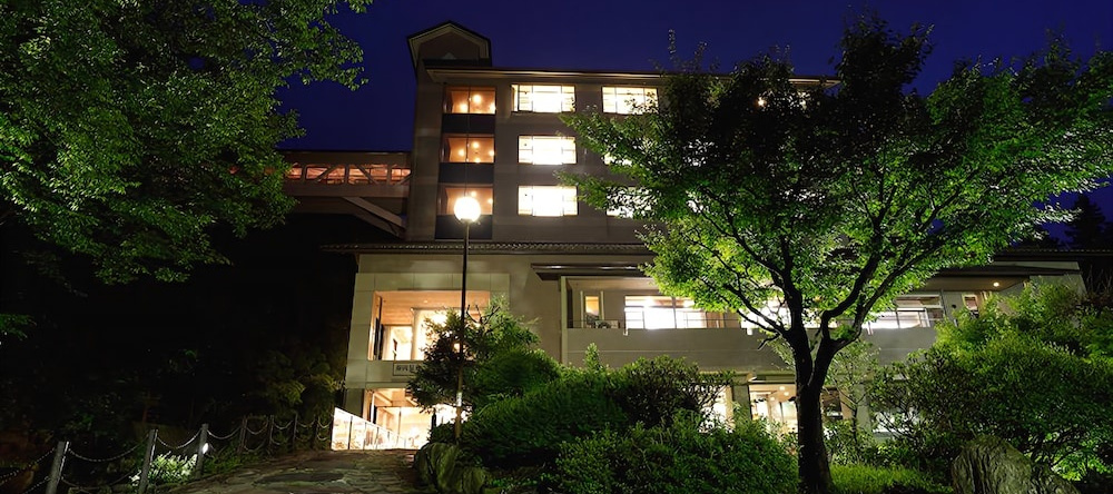 Fujioka Onsen Hotel Resort, Фудзиока — фото 1