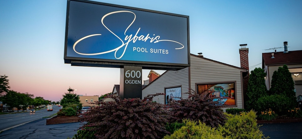 Sybaris Downers Grove, Даунерс-Гроув — фото 1