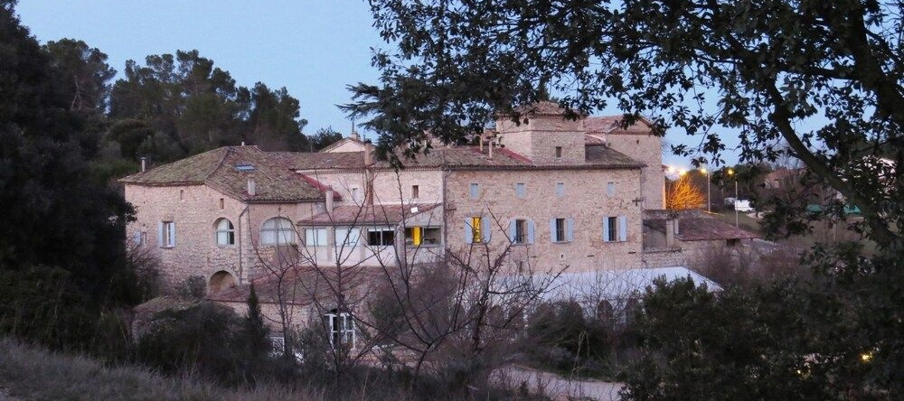 B&B Les Jardins Du Mas Evesque, Руссон — фото 1