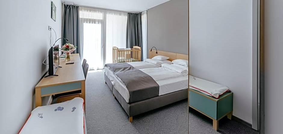 Rákóczi Hotel, Tábor és Rendezvényközpont, Satoraljaujhely — photo 1