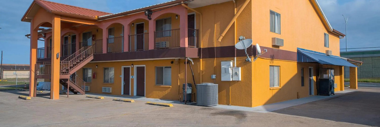 Texas Inn San Benito Near Harlingen, Сан-Бенито — фото 1