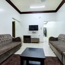Oyo 382 Najmat Alafg Furnished Apartment, 布卡里亚 — 照片 2