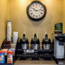 Red Roof Inn Tinton Falls - Jersey Shore, Тинтон-Фолс — фото 3