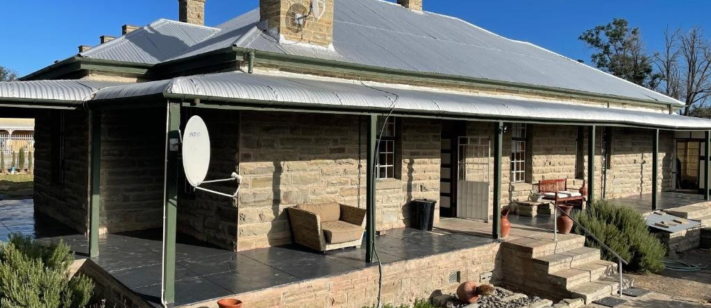 Die Prokureurshuis, Sutherland — photo 1