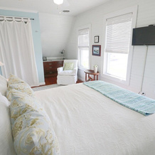 3723 Pleasant Ave. 3 Bedroom Home by RedAwning, Greenhurst — photo 2